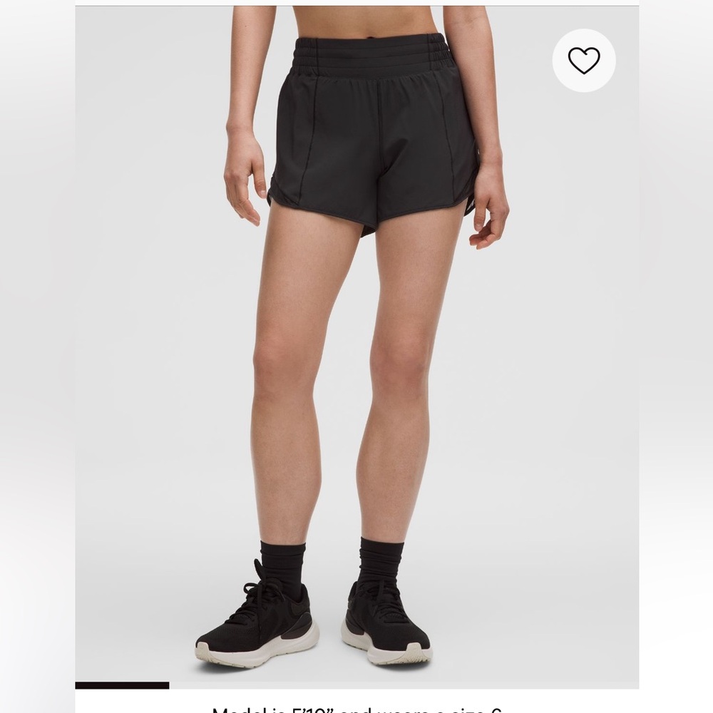 Lululemon Hotty Hot High-Rise Lined Short 4"
Black